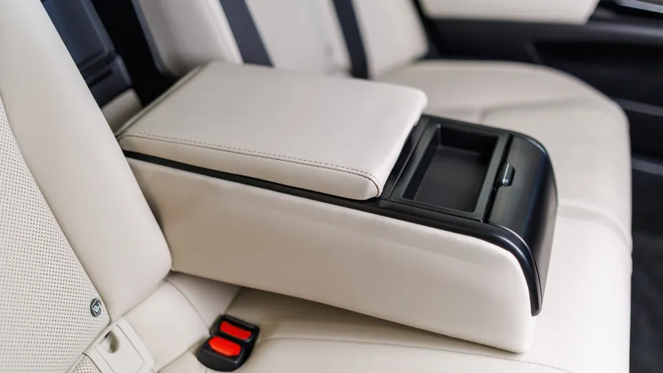 LEXUS ES ES 300h F Sport Design