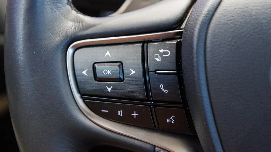 LEXUS ES ES 300h F Sport Design