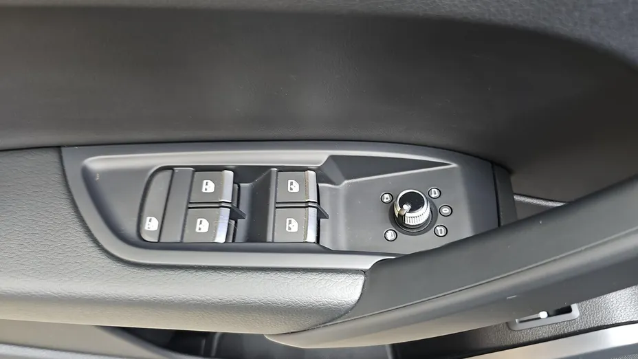 AUDI Q5 Q5 40 TDI mHEV Quattro S Line S tronic