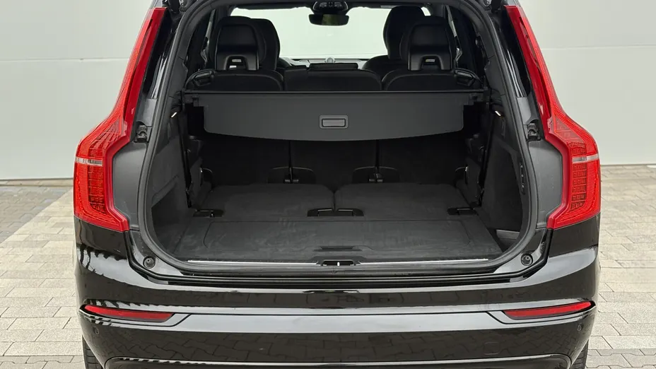 VOLVO XC90 XC90 T8 AWD Plug-In Hybrid Ultra Dark 7os aut
