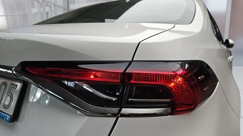 TOYOTA Corolla Corolla 1.8 Hybrid Comfort