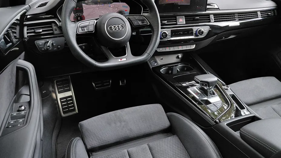 AUDI A4 Avant -
