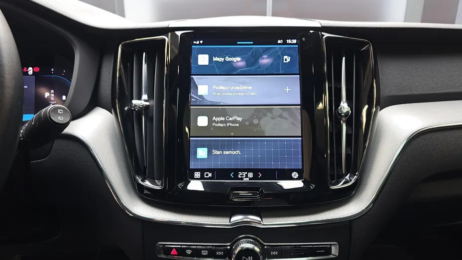 VOLVO XC60 XC60 B4 B R-Design aut