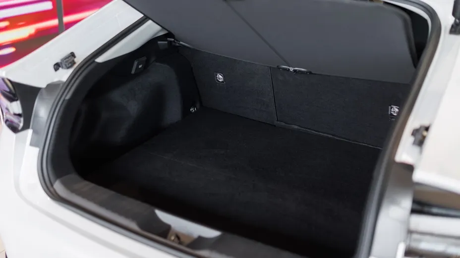 TOYOTA Prius Prius Plug-in 2.0 Hybrid Prestige