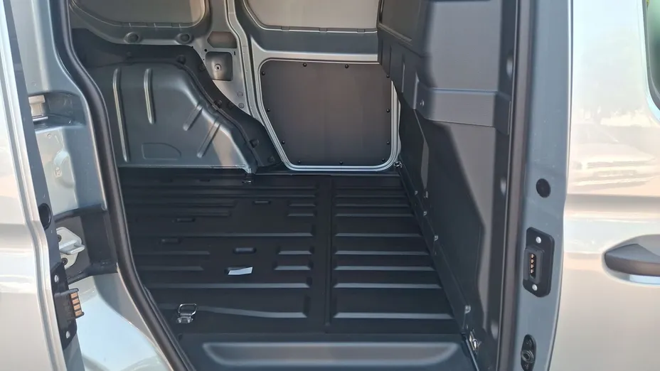 VOLKSWAGEN Caddy Caddy Cargo 1.5 TSI DSG Nowy