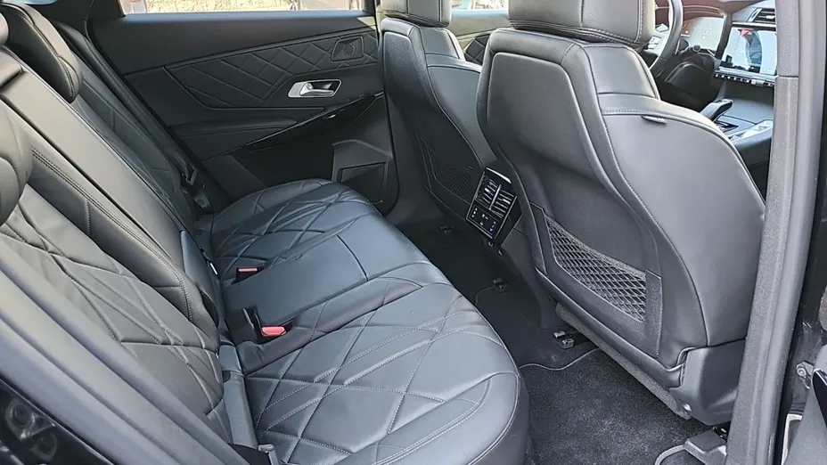 DS DS7 DS 7 1.6 PureTech Rivoli aut