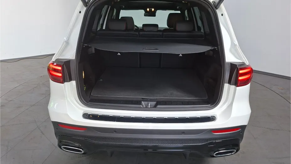 MERCEDES-BENZ GLB GLB 200 d 4-Matic AMG Line 8G-DCT