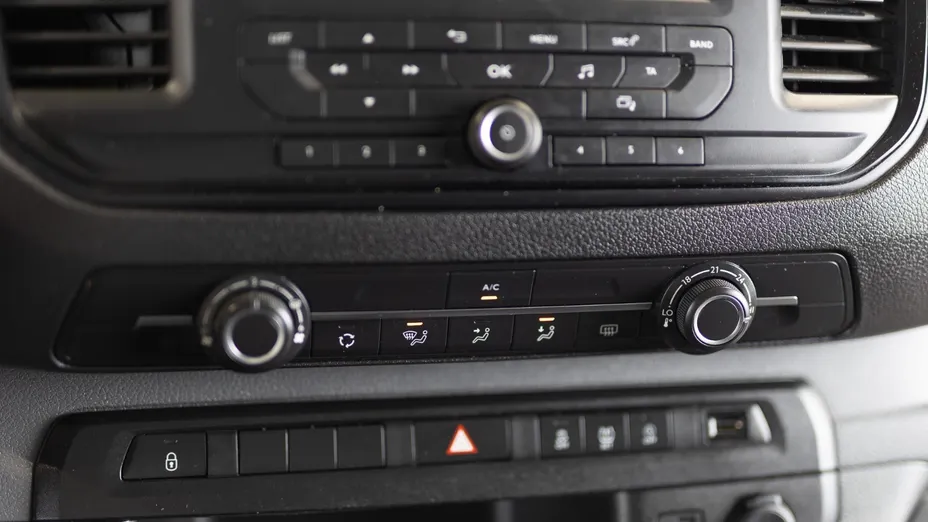 TOYOTA Proace Proace Kombi 2.0 D-4D Long 2,8t