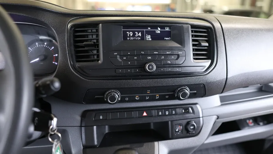 TOYOTA Proace Proace Kombi 2.0 D-4D Long 2,8t