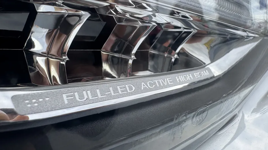 VOLVO V90 V90 T6 AWD Plug-In Hybrid Plus Dark aut
