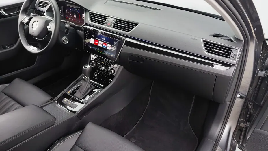 SKODA Superb Superb 2.0 TSI 4x4 L&K DSG