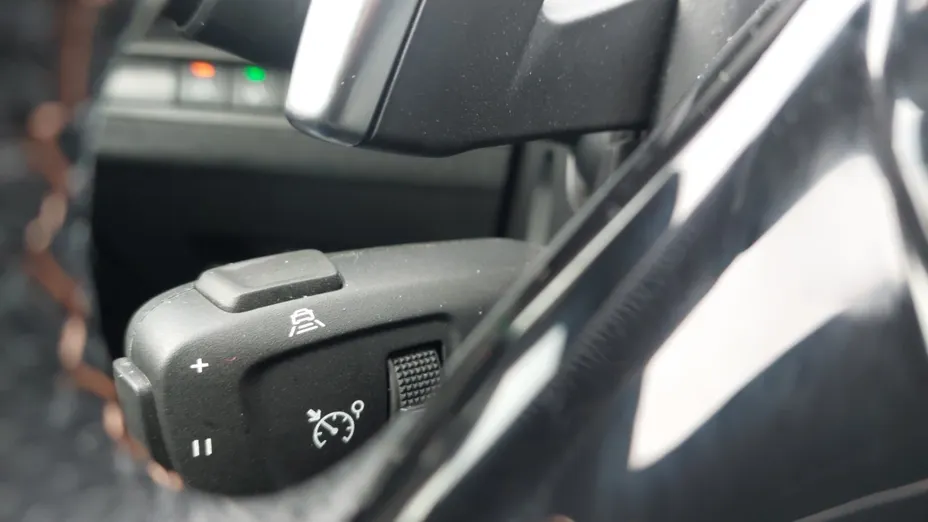 PEUGEOT 5008 5008 1.5 BlueHDi GT S&S EAT8