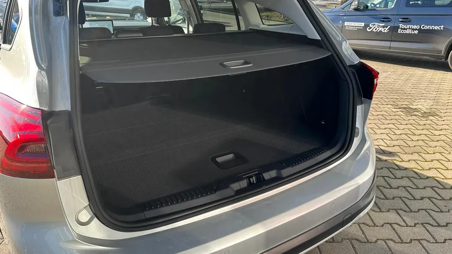 FORD Focus Focus 1.0 EcoBoost mHEV Active X aut Nowy