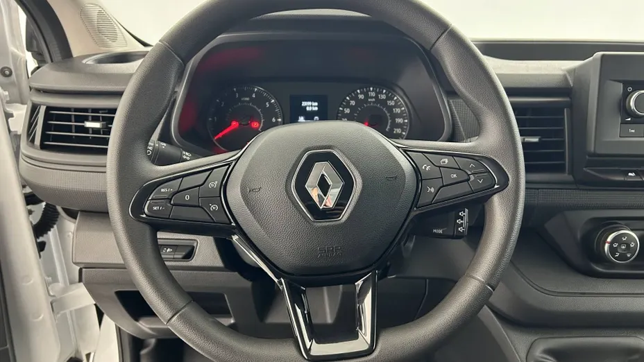 RENAULT Trafic -