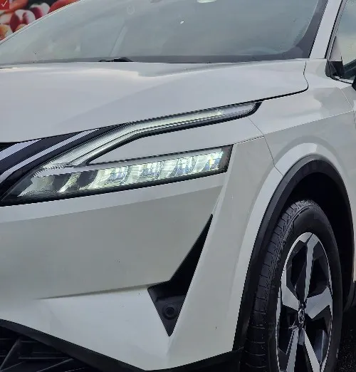 NISSAN Qashqai Qashqai 1.3 DIG-T mHEV Premiere Edition