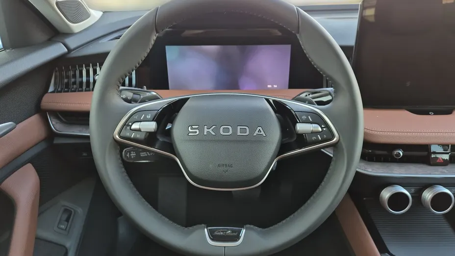 SKODA Superb Superb 2.0 TDI SCR 4x4 L&K DSG Nowy