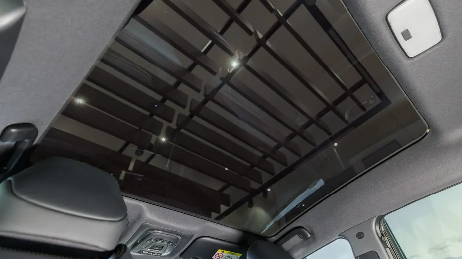 TOYOTA C-HR C-HR 2.0 Hybrid Dynamic Force Executive Premiere Edition AWD