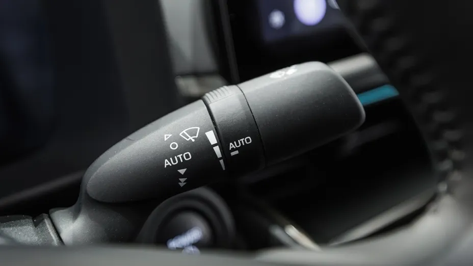 TOYOTA C-HR C-HR 2.0 Hybrid Dynamic Force Executive Premiere Edition AWD