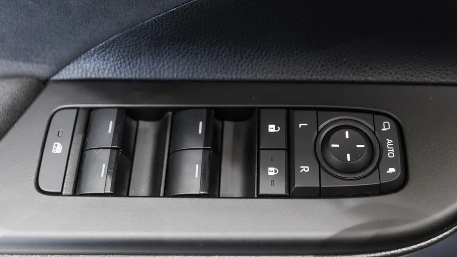 TOYOTA C-HR C-HR 2.0 Hybrid Dynamic Force Executive Premiere Edition AWD