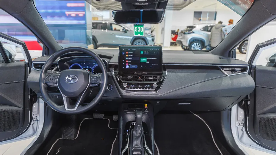 TOYOTA Corolla Corolla 1.8 Hybrid Comfort