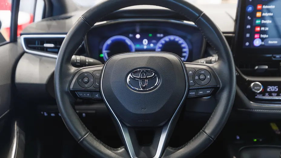 TOYOTA Corolla Corolla 1.8 Hybrid Comfort