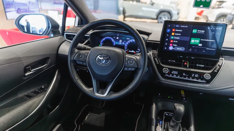 TOYOTA Corolla Corolla 1.8 Hybrid Comfort