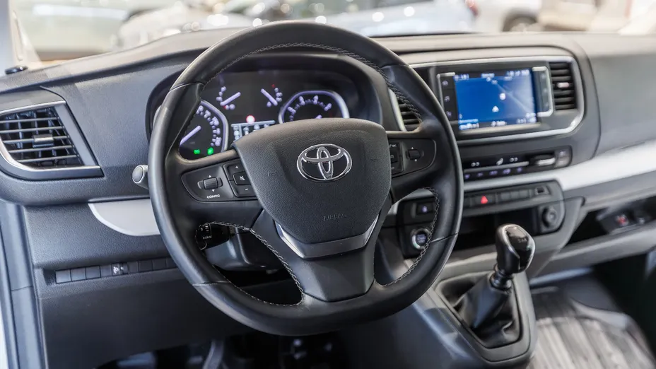 TOYOTA Proace Verso Proace Verso 2.0 D4-D Long Business