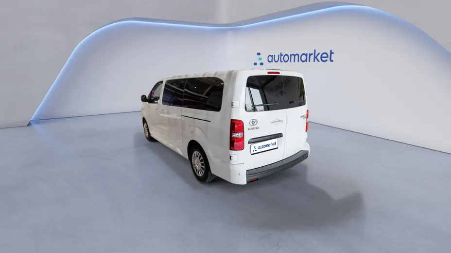 TOYOTA Proace Verso Proace Verso 2.0 D4-D Long Business
