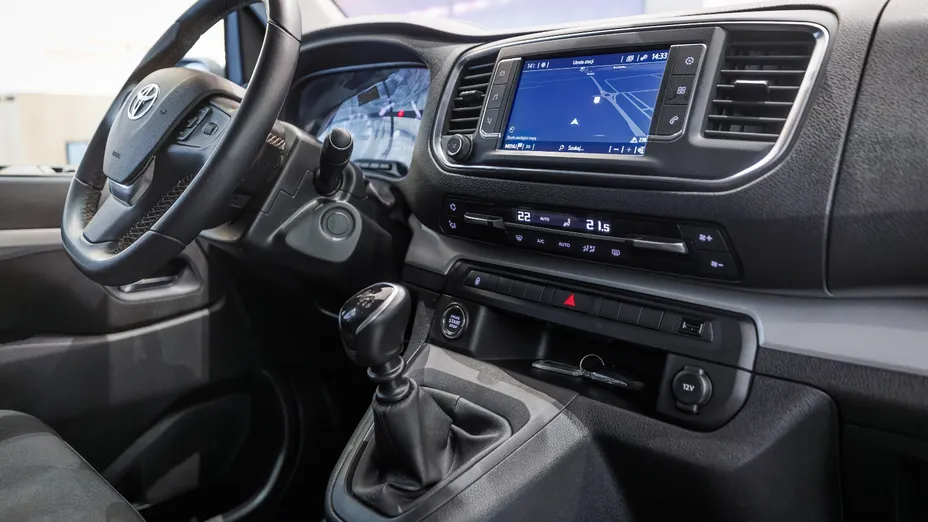 TOYOTA Proace Verso Proace Verso 2.0 D4-D Long Business