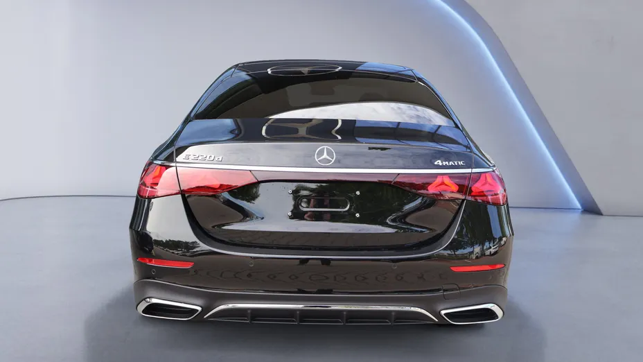 MERCEDES-BENZ E Klasa E 220 d mHEV AMG 9G-Tronic Nowy