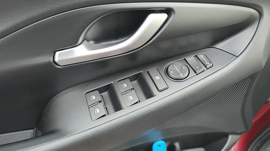 HYUNDAI i30 i30 1.5 DPI Comfort