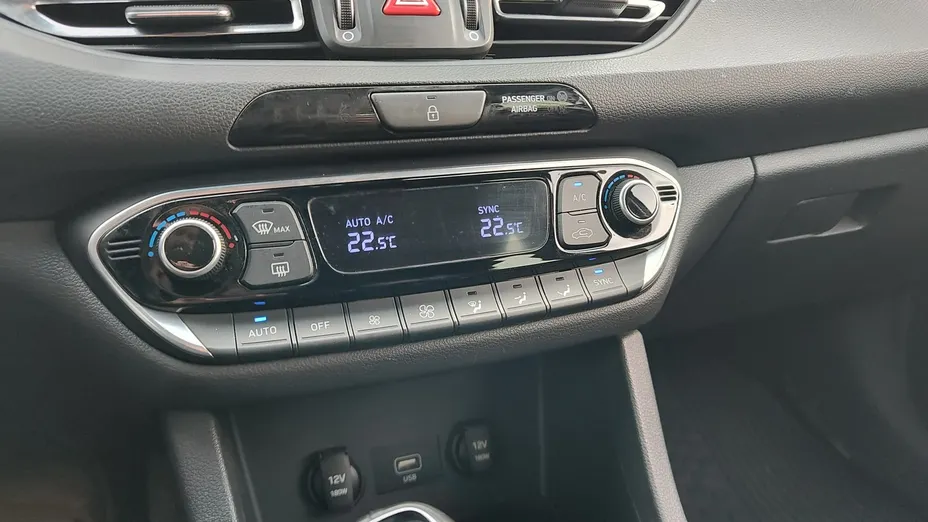 HYUNDAI i30 i30 1.5 DPI Comfort