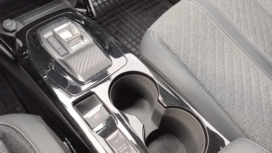 PEUGEOT 2008 2008 1.2 PureTech Allure S&S EAT8