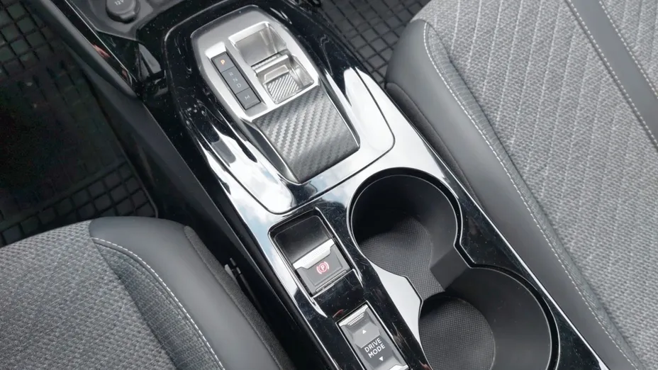 PEUGEOT 2008 2008 1.2 PureTech Allure S&S EAT8