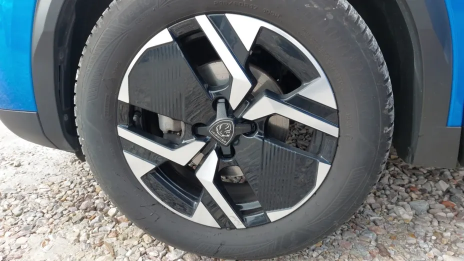 PEUGEOT 2008 2008 1.2 PureTech Allure S&S EAT8