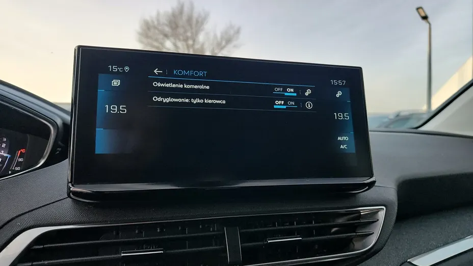 PEUGEOT 3008 3008 1.2 PureTech Allure Pack S&S EAT8