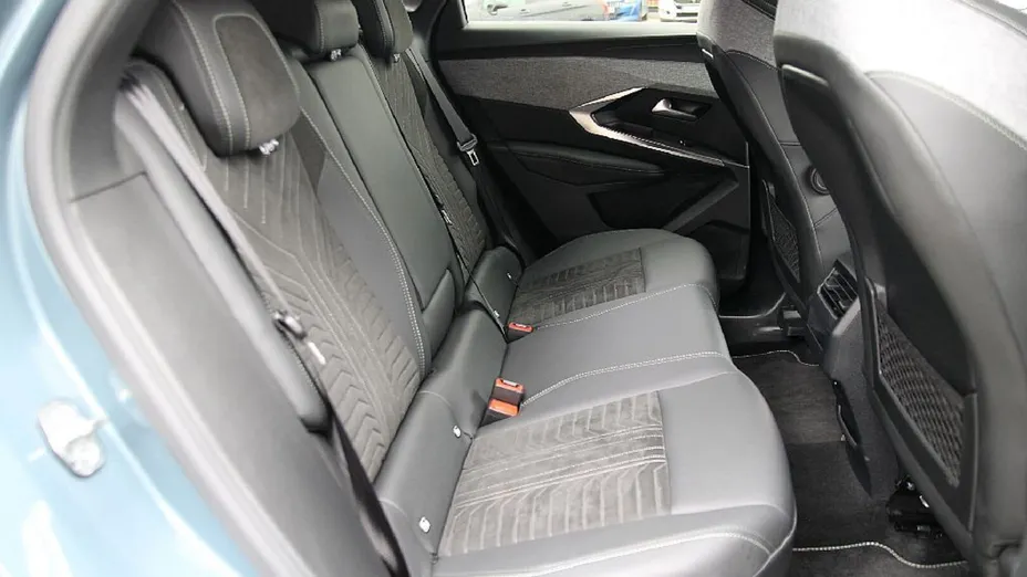 PEUGEOT 3008 3008 1.2 PureTech mHEV GT e-DCS6