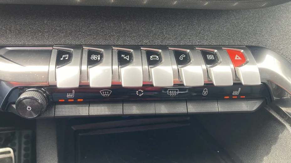 PEUGEOT 3008 3008 1.2 PureTech GPF Allure S&S