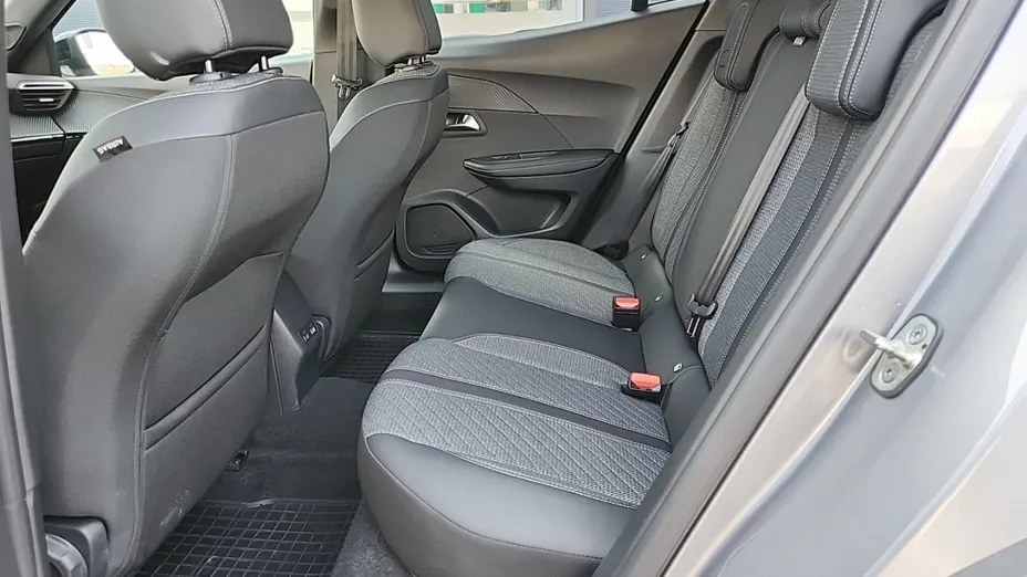 PEUGEOT 2008 2008 1.2 PureTech Allure S&S EAT8