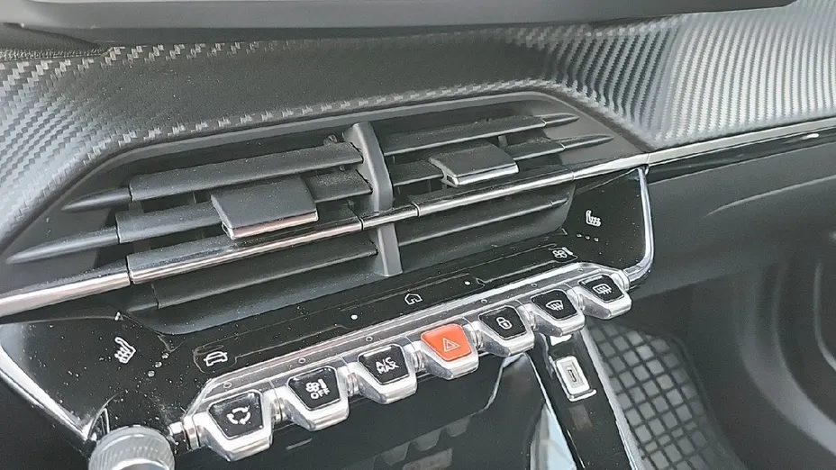 PEUGEOT 2008 2008 1.2 PureTech Allure S&S EAT8