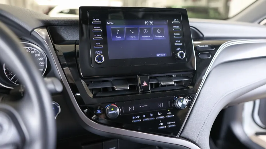 TOYOTA Camry Camry 2.5 Hybrid Comfort CVT