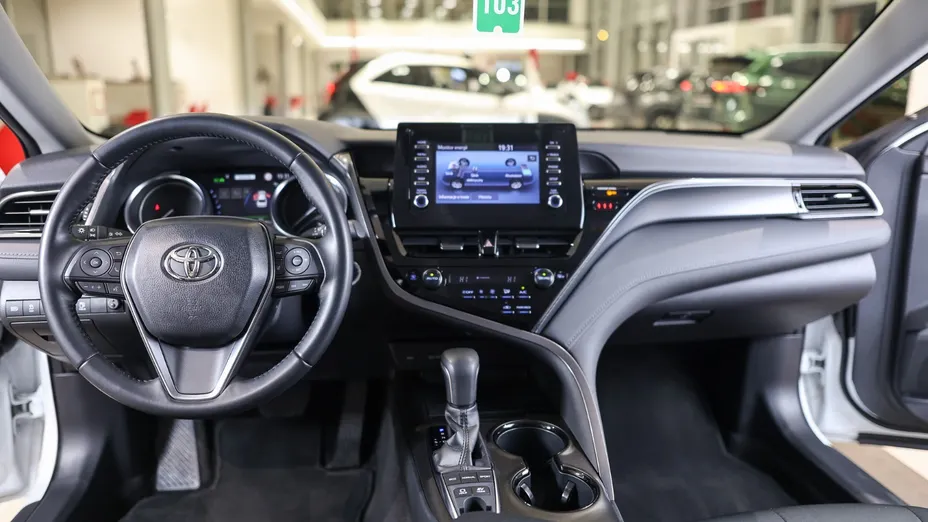 TOYOTA Camry Camry 2.5 Hybrid Comfort CVT