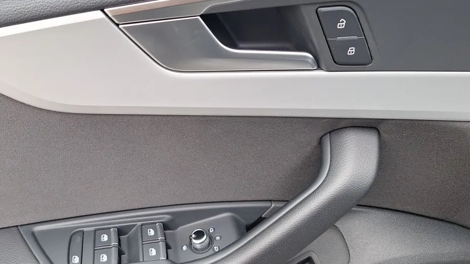 AUDI A4 Avant -