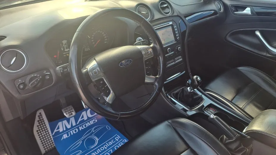 FORD Mondeo -