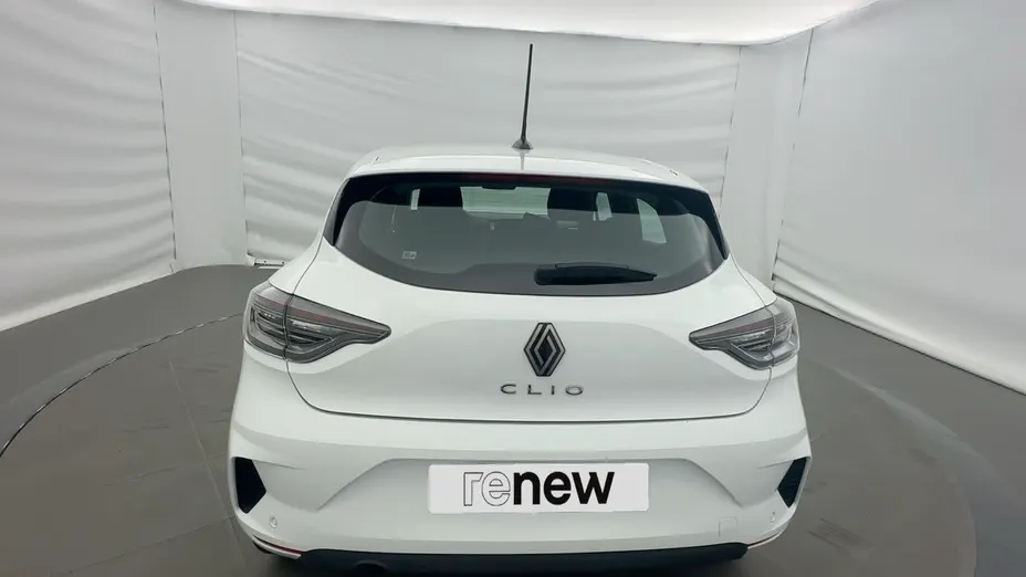 RENAULT Clio -