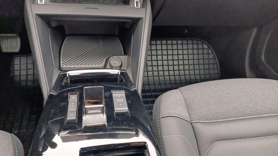 CITROEN C4 C4 1.2 PureTech Max S&S EAT8