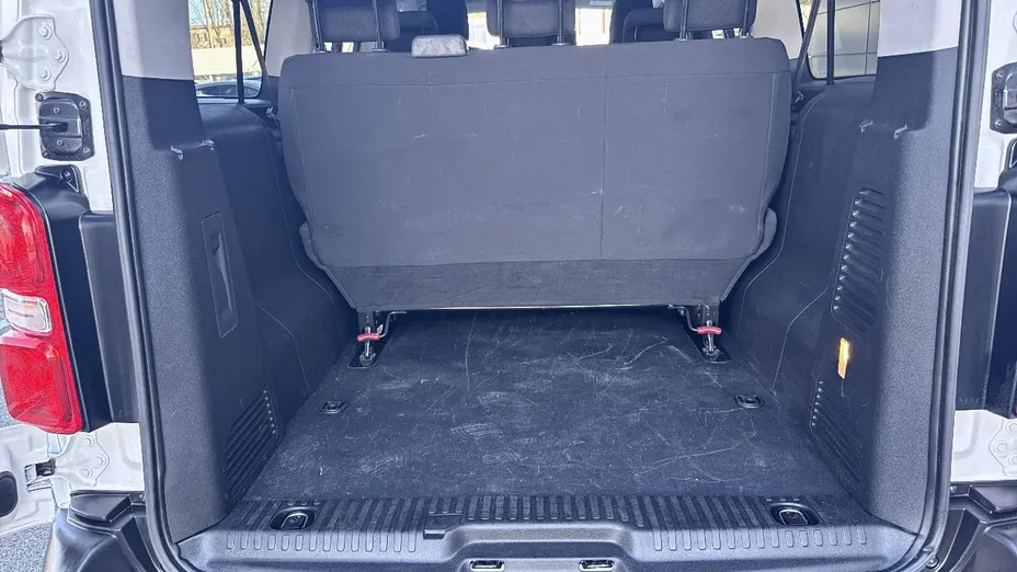 TOYOTA Proace Proace Kombi 2.0 D-4D Medium 2,8t