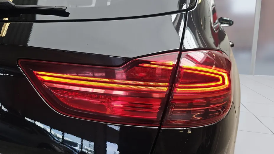 KIA Cee'd Ceed 1.6 GDI PHEV Business Line DCT