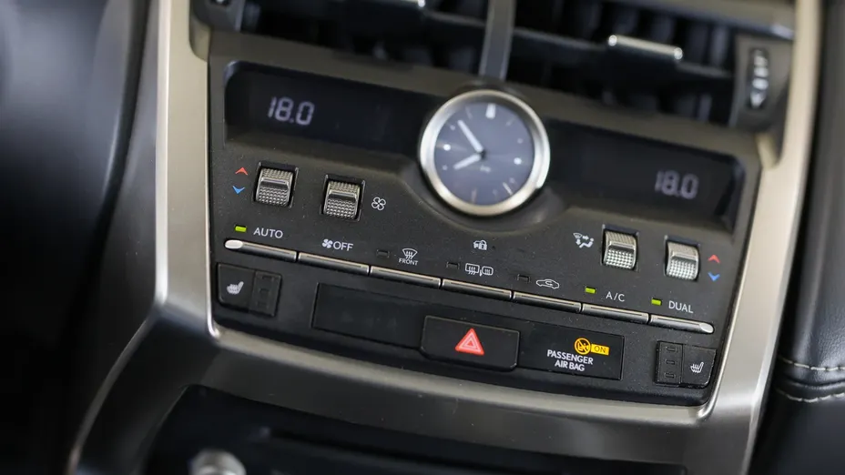 LEXUS NX NX 300 Elegance AWD