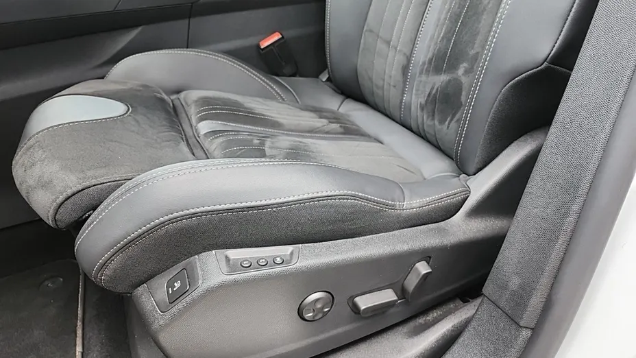 PEUGEOT 3008 3008 1.2 PureTech GT S&S EAT8